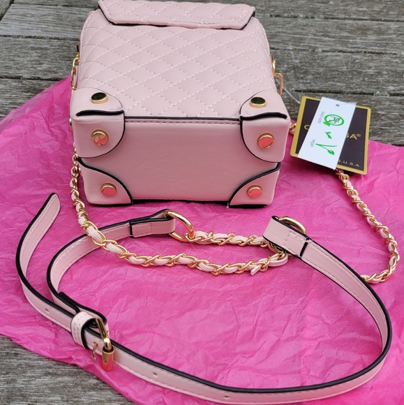 NWT Vegan Leather Crossbody Handbag - Picture 5 of 6